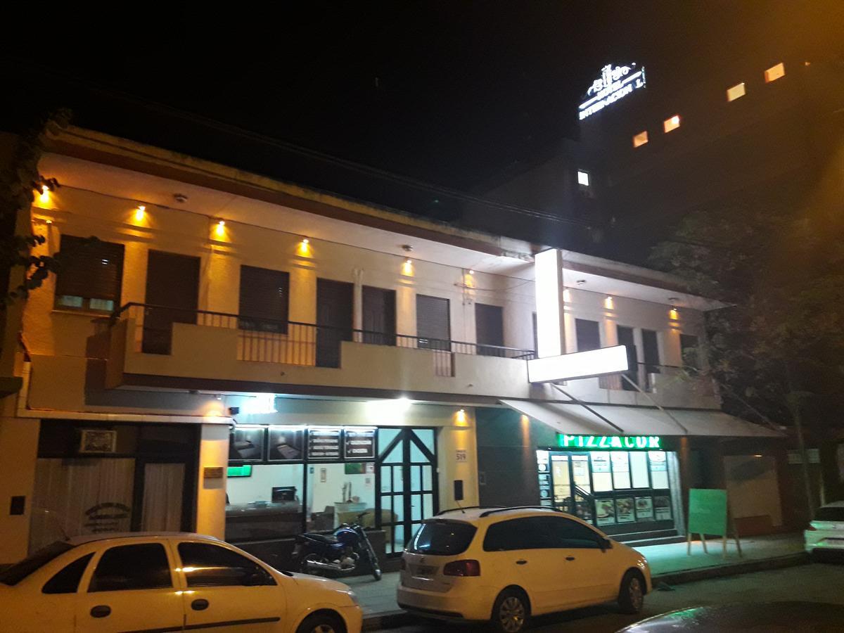 Hotel Daives Termas de Río Hondo エクステリア 写真